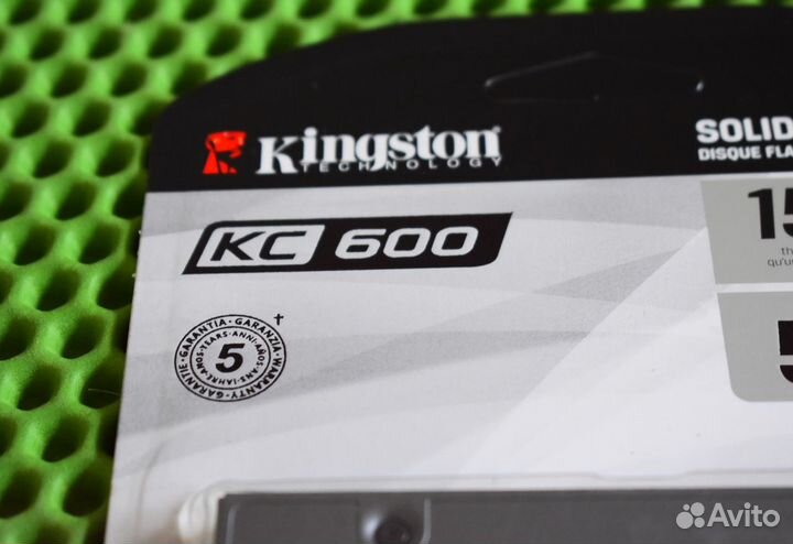 KingSton 512 гб KC600 2.5