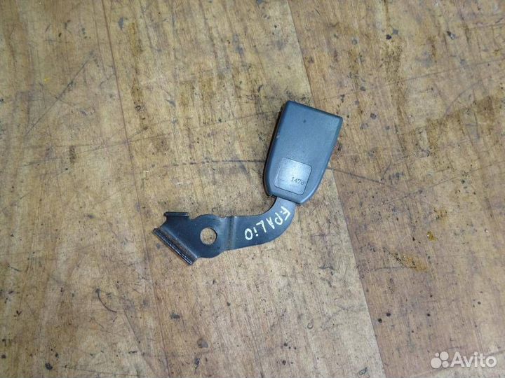 Ответная часть ремня безопасности Fiat Palio 1996