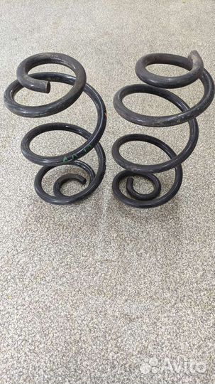 Задние усиленные пружины от Nissan wingroad Y12
