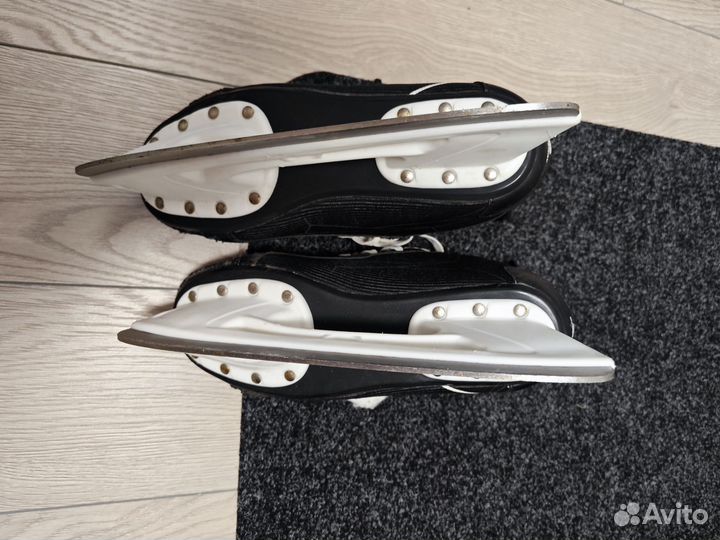 Коньки хоккейные Nordway 39 размер(25,5 см стелька