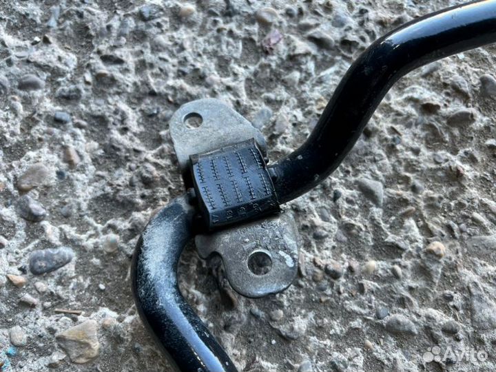 Стабилизатор передний Renault Arkana пробег 46