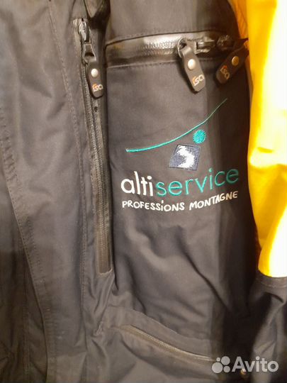 Стильная.утепленная.непродуваемая курточка