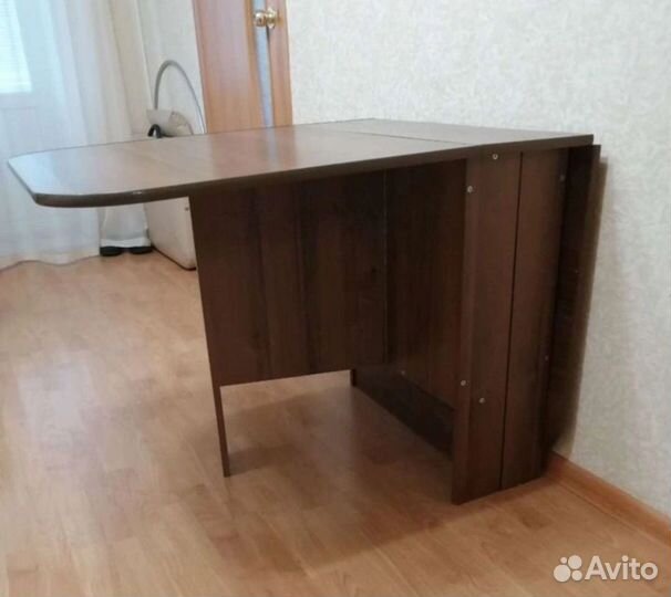 Стол