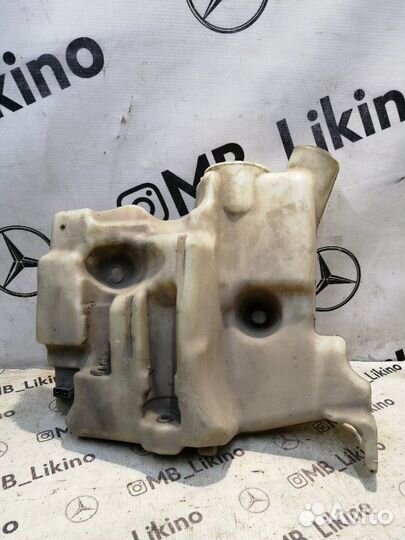 Бочок омыватея Mercdes Ml Gl W164