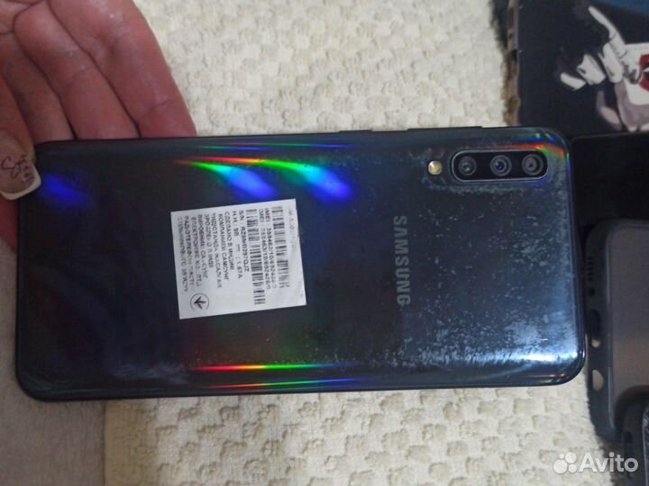 Телефон Samsung а 50