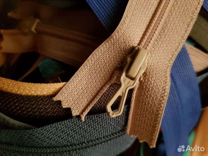 Молнии-застежки