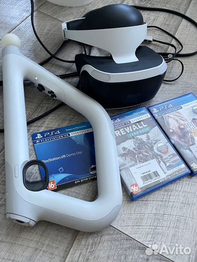 Шлем виртуальной реальности