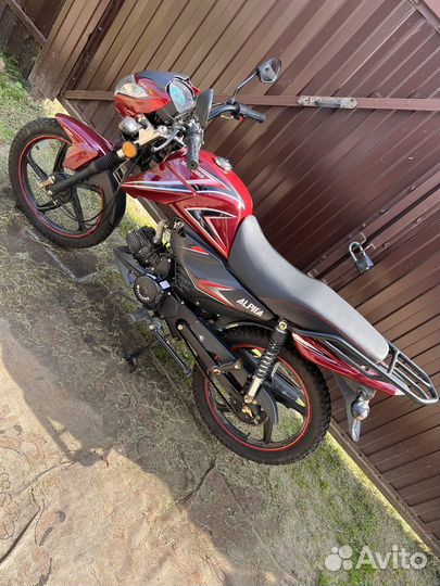 Продаю мопед