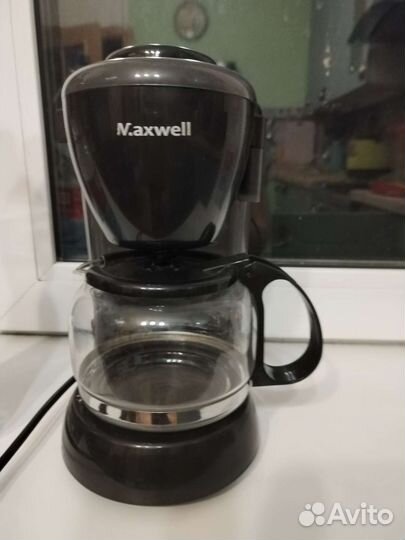 Кофеварка капельная Максвел