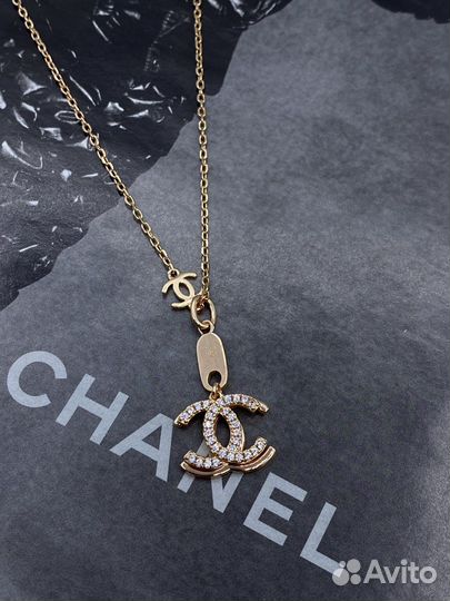 Chanel колье logo