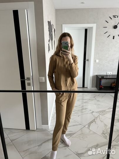 Спортивный костюм 42