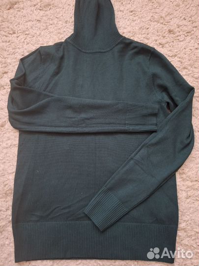 Свитер женский