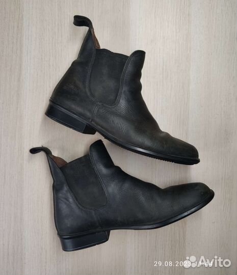 Одежда и обувь для всадника