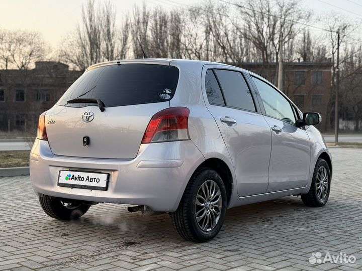 Toyota Vitz 1.0 CVT, 2008, 286 826 км