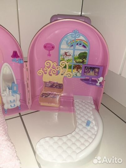 Кукольный домик с мебелью новый
