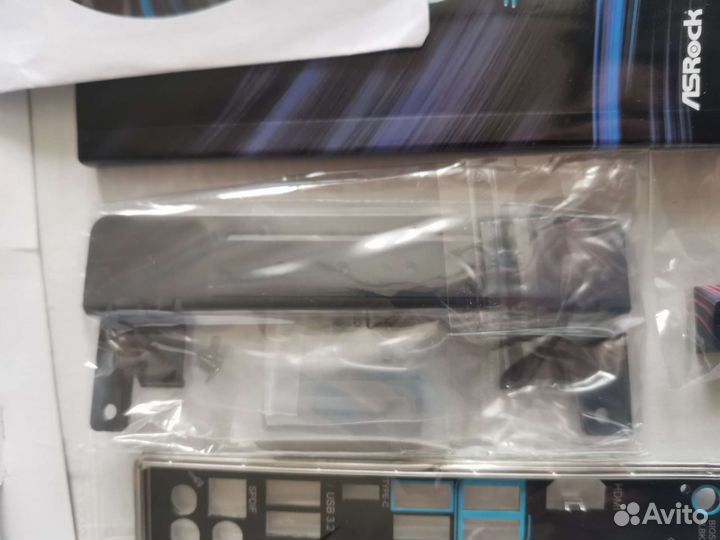 Комплект от матплаты ASRock z690 riptide