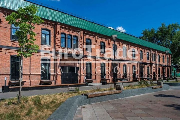 Сдам торговое помещение, 536 м²