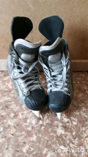 Коньки хоккейные Bauer