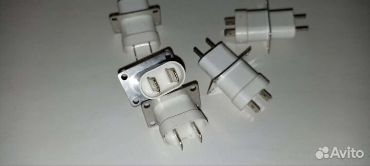 Конденсаторы проходные свч