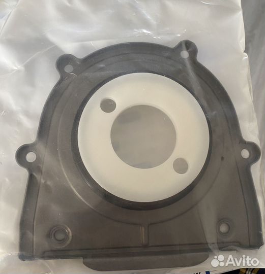 Сальник коленвала