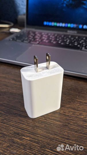 Оригинальный Блок 18w Google Pixel