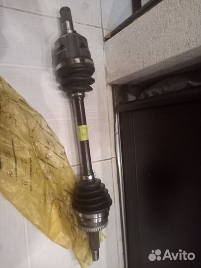 Привод передний левый