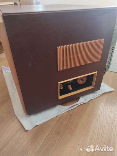 Телевизор Волхов-2. СССР