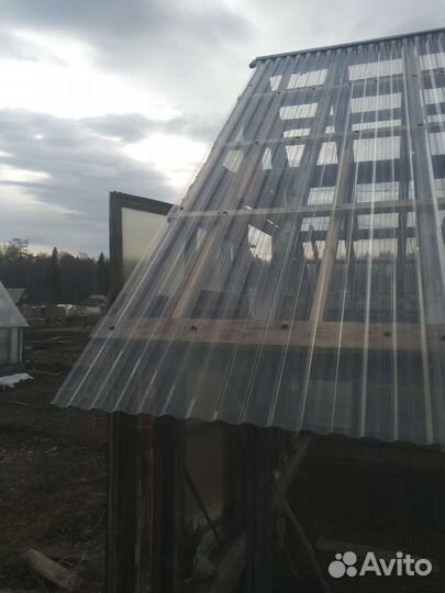 Монолитный профилированный поликарбонат 3-х метра