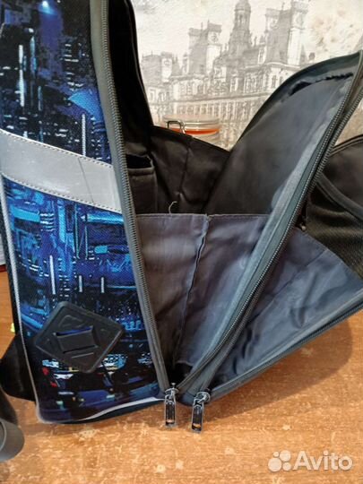 Школьный рюкзак