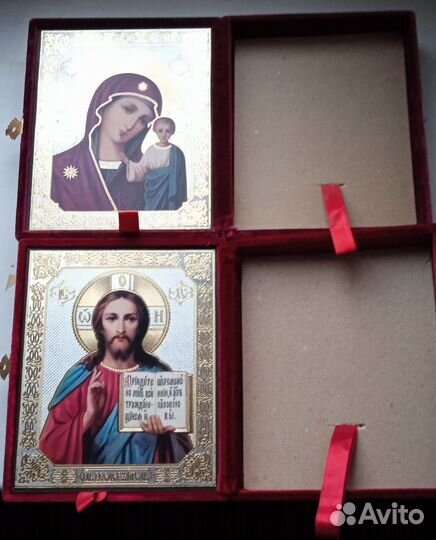 Иконы вышитые бисером,с рамкой
