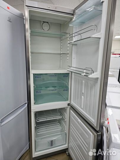 Холодильник Liebherr