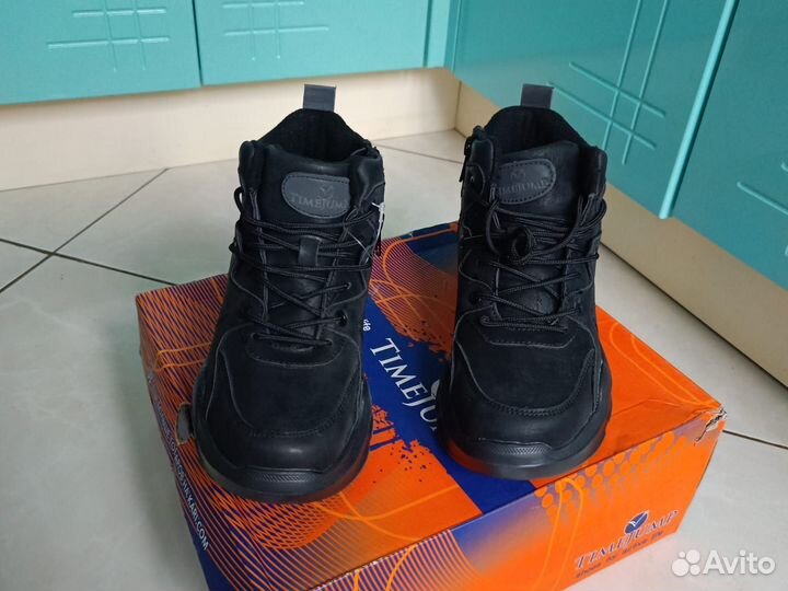 Ботинки новые зимние для девочки женские 36 размер