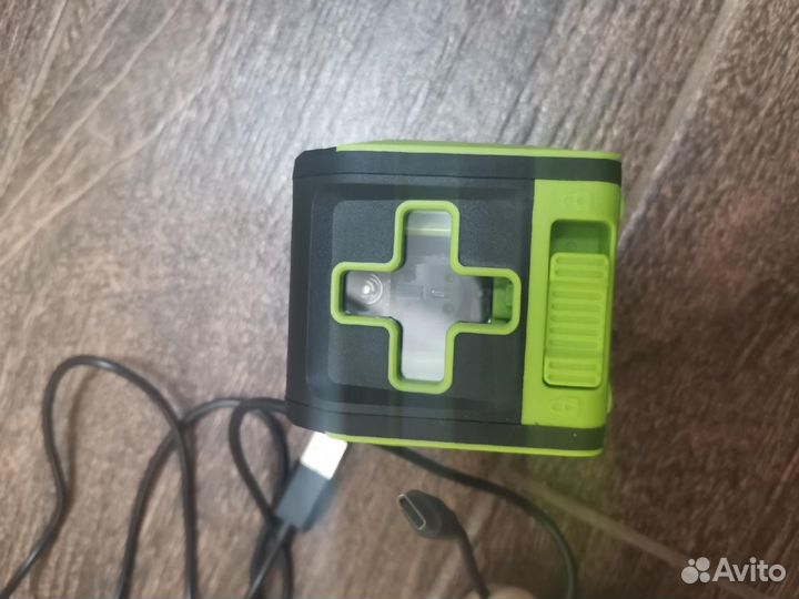 Лазерный уровень зеленый