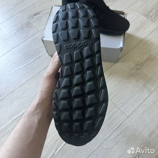 Кроссовки Adidas Questar Flow оригинал, новые