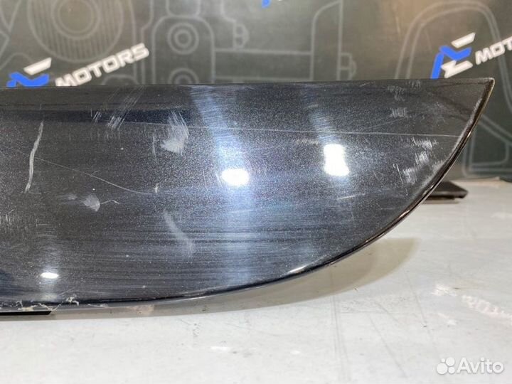 Молдинг на дверь Audi A6 C6 BDW 2005