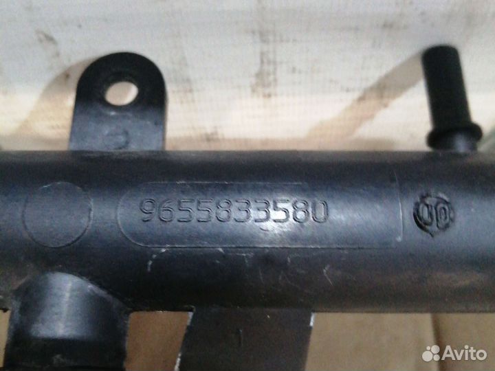 Топливная рампа tu3jp Peugeot 206, KFV