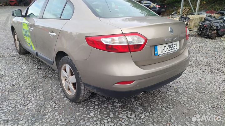 Радиатор интеркулера renault fluence 1 2011