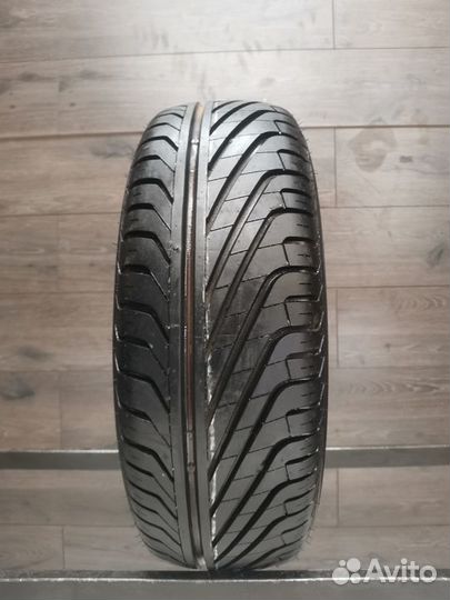 Nokian Tyres NRV 205/65 R15 94V