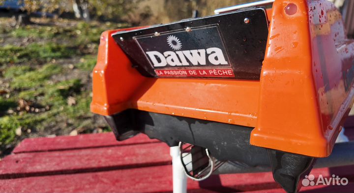 Б/У прикормочный кораблик по trade-in