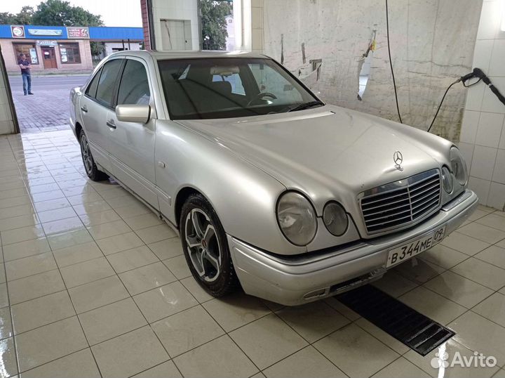 Разбор w202 и w210