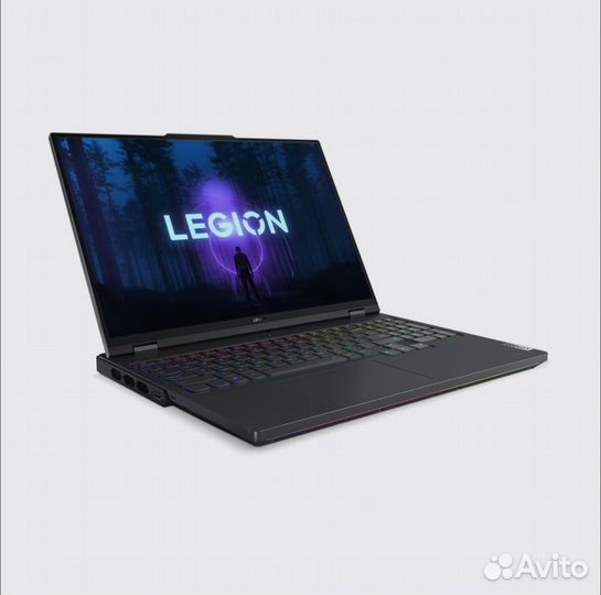 Lenovo Legion Pro 7 RTX 4070 i9-13900HX 32Gb RBG