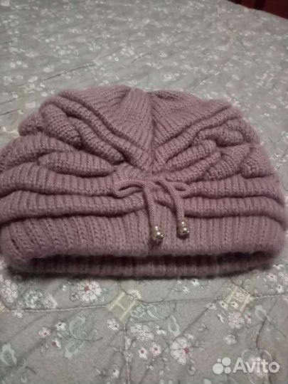 Шапка женская вязаная