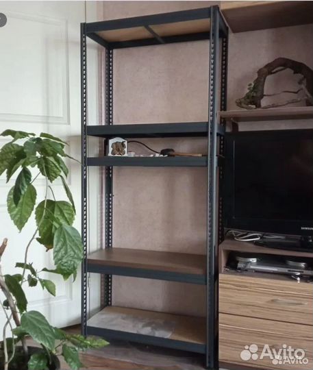 Стеллаж в стиле лофт для дома