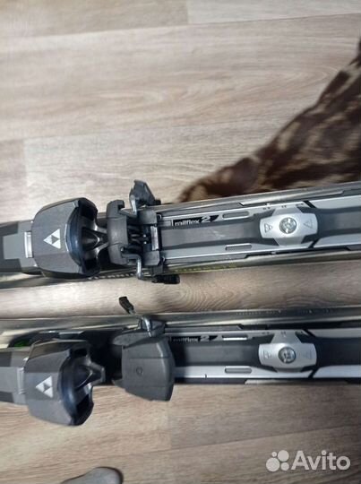 Горные лыжи fischer