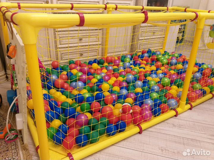 Почти новый манеж Leco леко с полом - пазлами