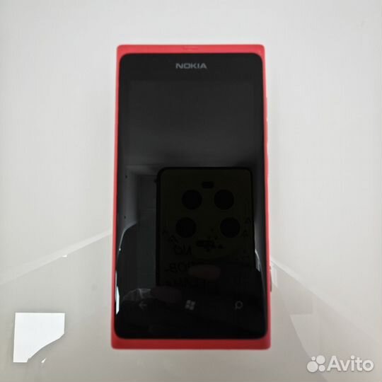 Nokia Lumia 800, 16 ГБ