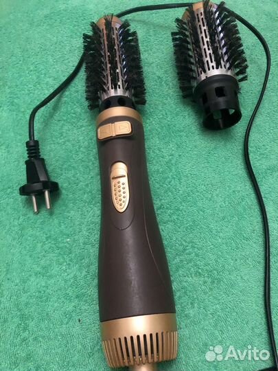 Фен щетка вращающаяся