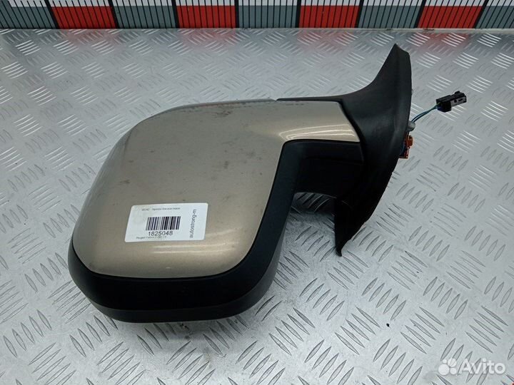 Зеркало для Peugeot-Citroen Partner 2 (B9)