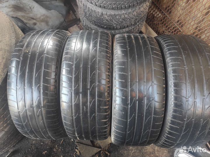 Bridgestone Dueler H/P Sport 235/55 R17