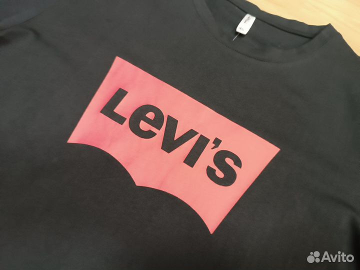 Футболка Levi’s black